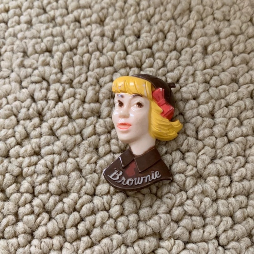 Vintage pin